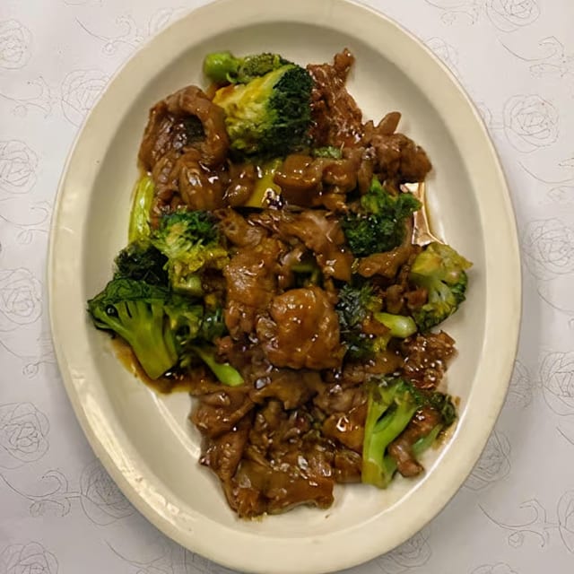 芥蘭牛 Beef with Broccoli.
