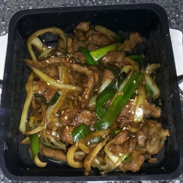 蒙古牛 Mongolian Beef.