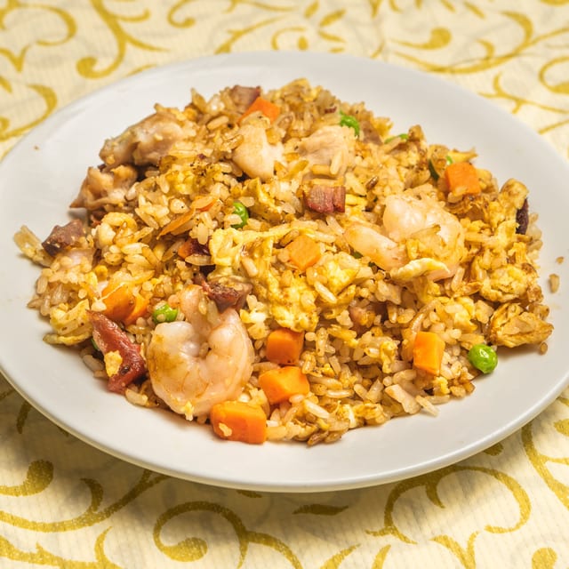 雜錦炒飯 Ten Ingredients Fried Rice.