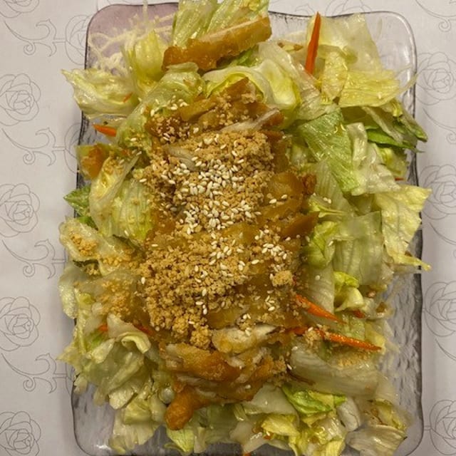 雞沙律 Chicken Salad.