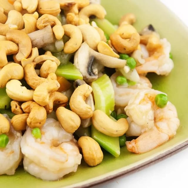 腰果蝦 Prawns with Cashews.